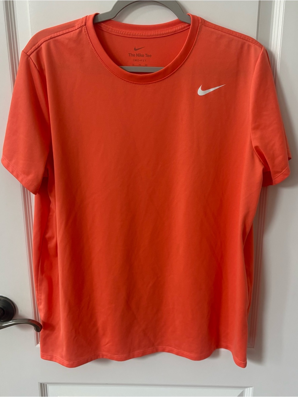 Nike Women’s XL Short Dri-Fit Sleeve T-Shirt - Orange